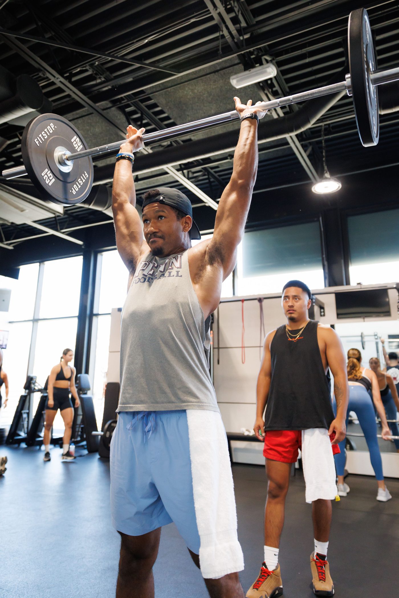 Justyn Williams — overhead press